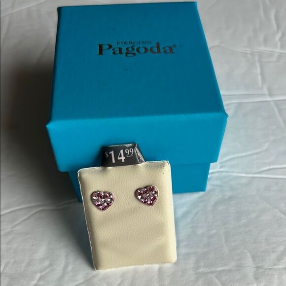 PIERCING PAGODA Pink Silver Heart Earrings NWT Kids Pierced Sparkle Bling Barbie - Picture 2 of 7